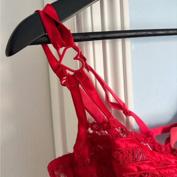For Love & Lemons Rosa Lace Underwire Bra in Red XL - Picture 6 of 13